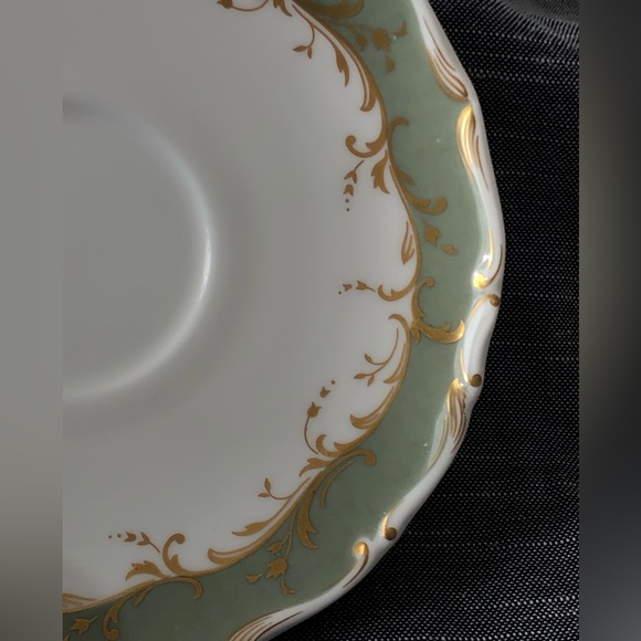 Royal Doulton Fontainebleau Green Saucer 6” English Fine Bone China - Picture 4 of 10